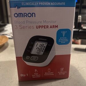 OMRON 3 Series Blood Pressure Monitor - Black and White